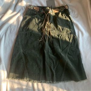 Gloria Vanderbilt Green corduroy skirt NWT Women’s 8